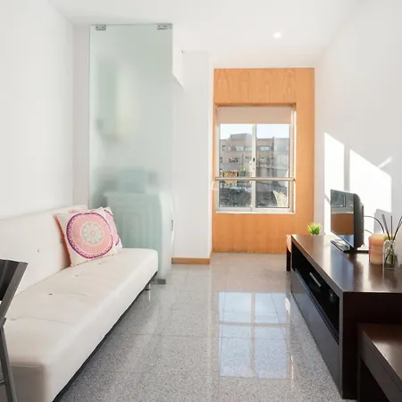 アパート Host Wise - Comfy Charming Flat W Netflix - Ace Location